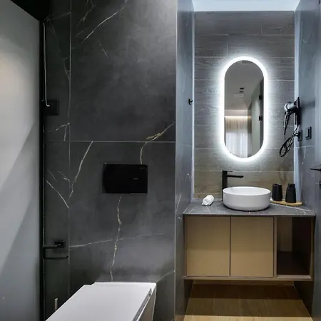 Apartment Aristotelian Virtues - Evlaveia Thessaloniki