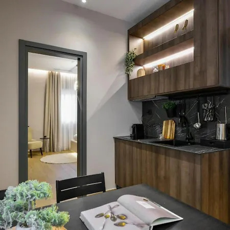 Apartment Aristotelian Virtues - Evlaveia *